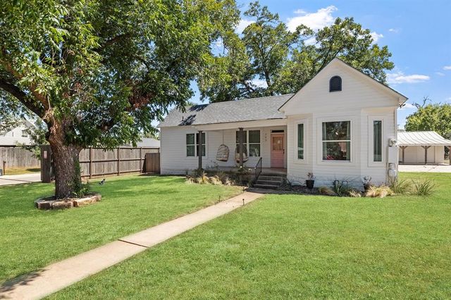 703 E HIGHWAY ST St — DECHERT ADDITION