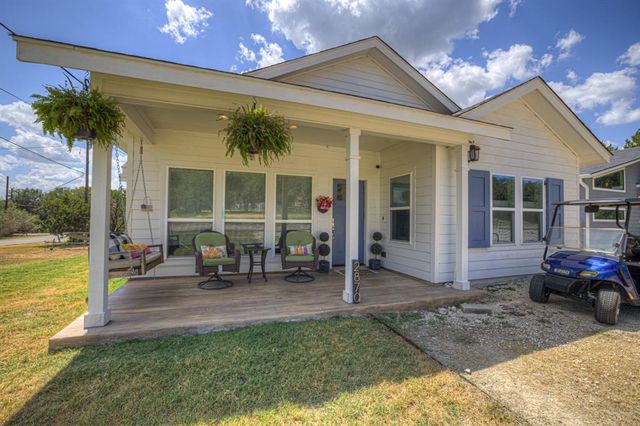 2870 Candlelight Dr — Canyon Lake Hills 1