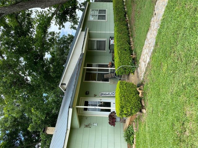 1132 Thiele Ln — G E Co #700 Multiple Lts