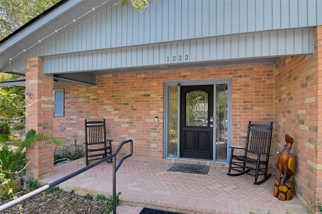 1223 Old Homestead — Heritage South
