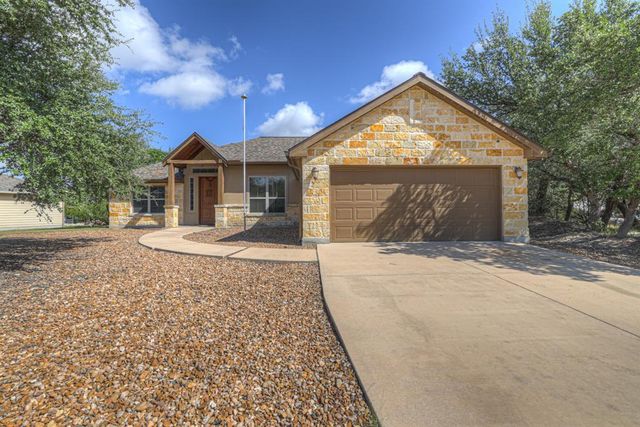 1184 Summit Blf — Hillcrest Estates