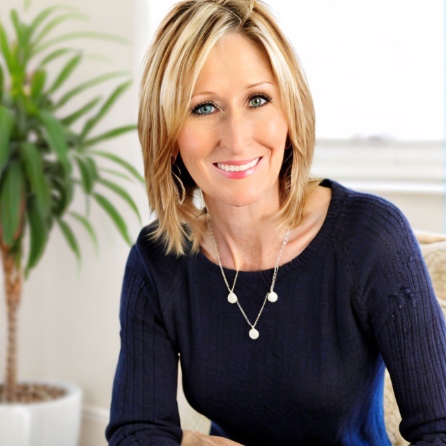 CLICK to visit Dana Pennington's Realtor® Profile Page