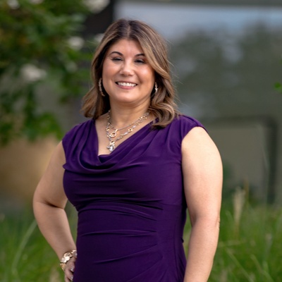 Liz Hunter Realtor 174 Houston Tx 77056