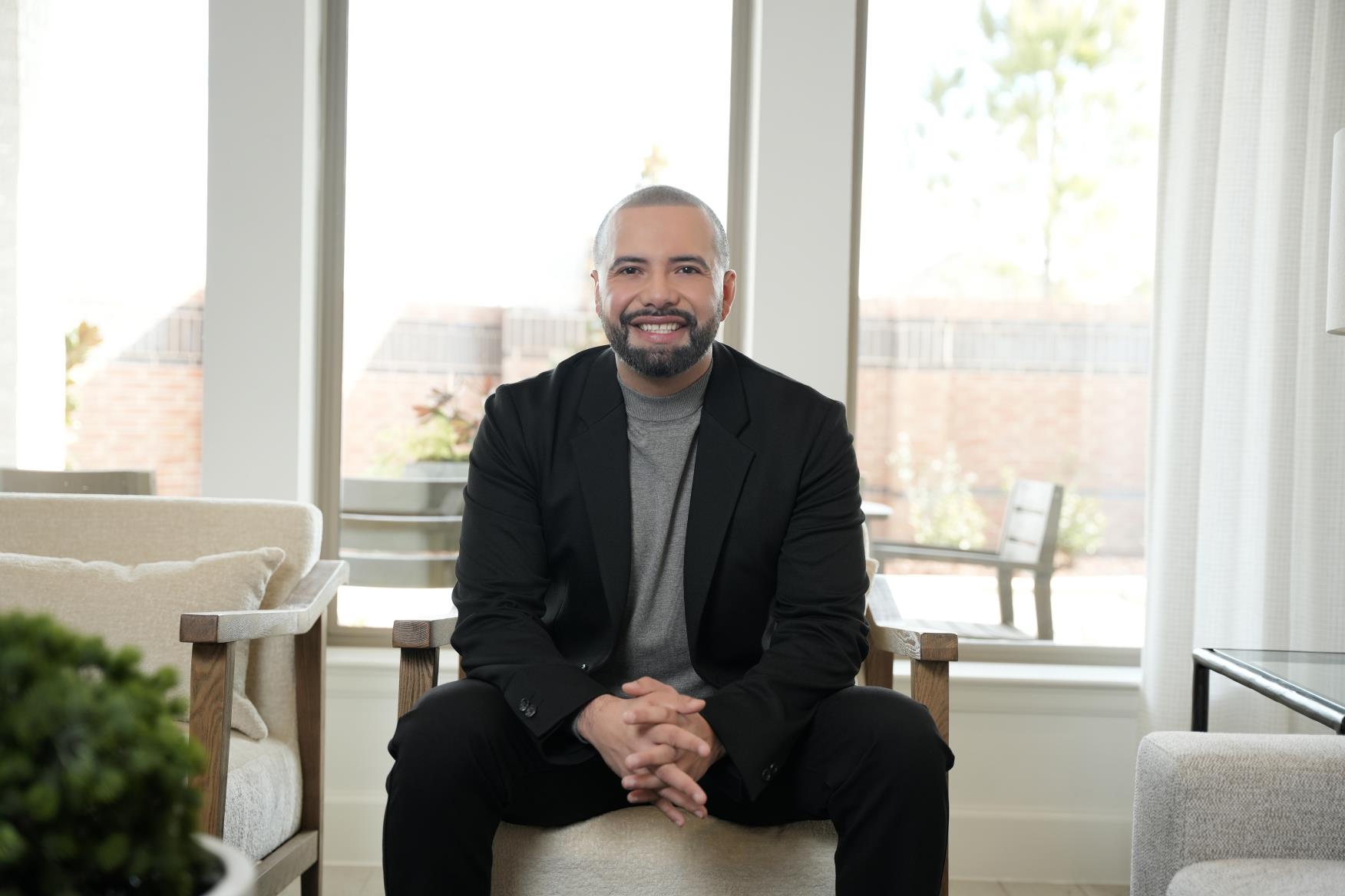 Erick Ortiz Platinum Real Estate Agent