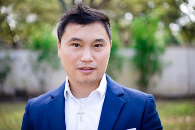 CLICK to visit Tony Nguyen's Realtor® Profile Page