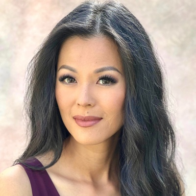 CLICK to visit Uyen Pham's Realtor® Profile Page