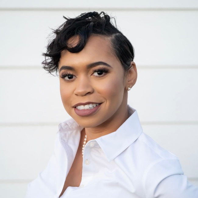 CLICK to visit Sabrina Savage's Realtor® Profile Page