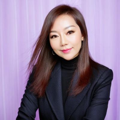 CLICK to visit Amber Li's Realtor® Profile Page