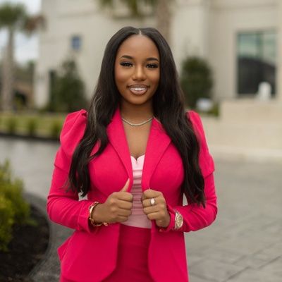 CLICK to visit Serenity Franklin's Realtor® Profile Page