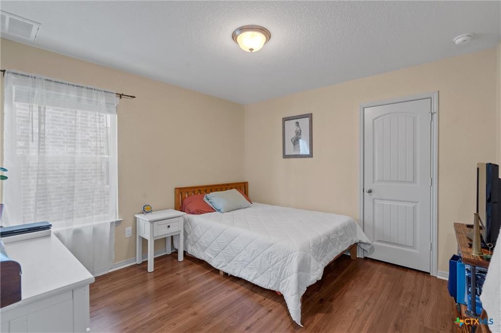 1228 Fairhaven, TX 78626