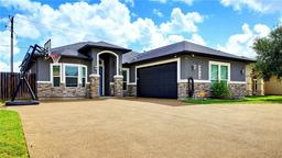 2714 Yeager Drive — Overland Meadows