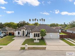 609 Winnipeg Ave — HACIENDA DEL SOL