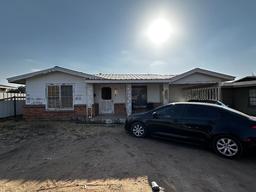 2739 Kay Ave — Brentwood