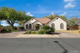 3517 Princess Street — Victoria Heights