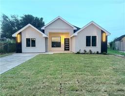 7822 Arrow Point Street — Silverado West