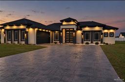 6313 Cardiff Avenue — Las Encinitas Ph. 2