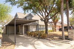 1013 Miracle Lane — Eagle Heights North