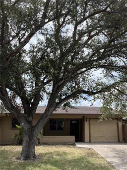 411 N 40th Street — Golden Acres Retirement