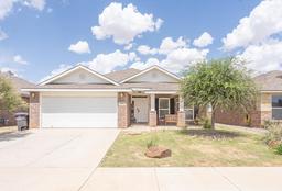 6804 Cowboy Dr — Lone Star Trails