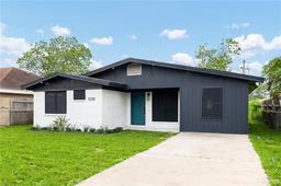 1205 N 27th Street — Retama Terrace