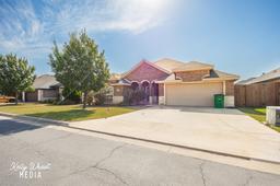 5910 Merrick Street — Trinity West
