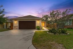 623 W Deberry Avenue — Aransas Pass-Townsite