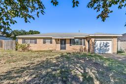 7613 LOMA VISTA Drive
