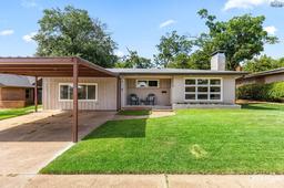 1560 Singleton Avenue — Southwinds