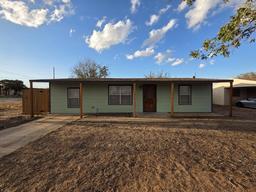1103 E Pine — Sun Garden Village