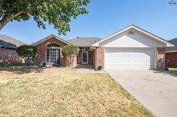 5322 Spindletree Drive — Summerfield