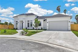 7816 N 38th Street — Rosewood Estates