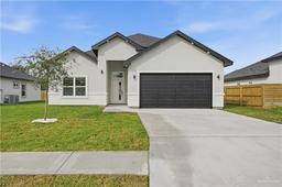 500 La Laguna Road — Laguna Oaks Ph. 2
