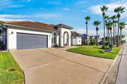 415 Porpoise Drive — Aransas Pass-Pelican Cove