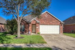 30210 Legacy Pines Dr