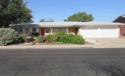 1709 Emerald Ave — Crescent Park