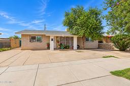 7088 Yvonne Court — Millers Lakeside
