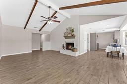 2624 San Fernando Dr — Beckwood Terrace