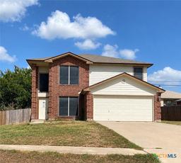 4405 Twin Oaks Circle