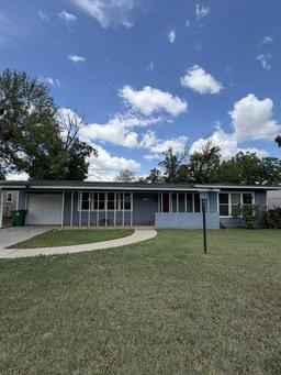 2658 Colorado Avenue — West Heights