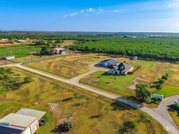 6201 Chalimar Road — Chalimar Acres