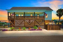 427 Farley Street — MUSTANG ISLAND