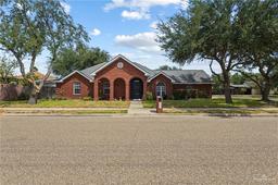 4700 Kendlewood Avenue — Bentsen Heights