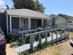 1002 N Buchanan Street