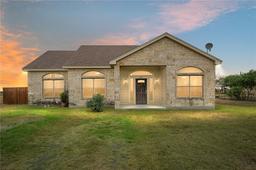 3917 County Road 79, Robstown, TX 78380