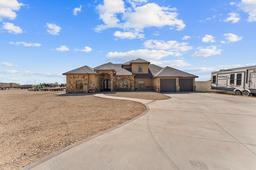 1620 Trail Dr — Lonesome Dove