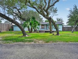 109 Palm Street — Copano Village Add