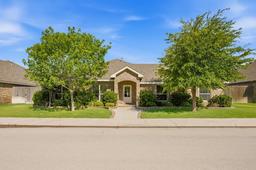 5910 Beals Creek Dr — Heritage Oaks