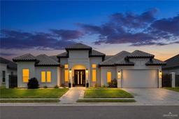 13904 N 35th Street — Vendome