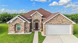 1210 Kestrel Drive — Hacienda San Roman