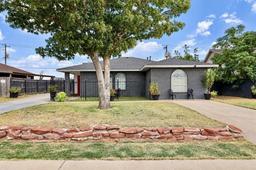 1207 Burchill Dr — Casa Loma Annex